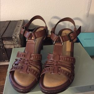 Sandal-brown